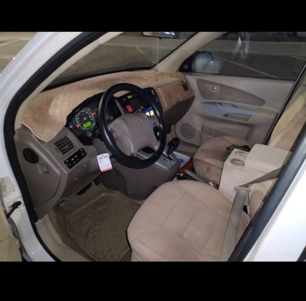 Hyundai tocson 2008 - 4