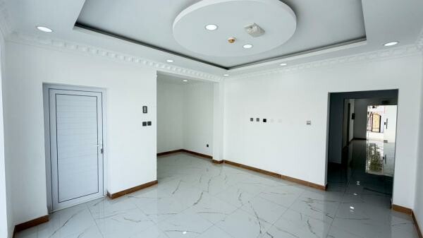 COMMERCIAL VILLA FOR SALE MARKHIYA - 2