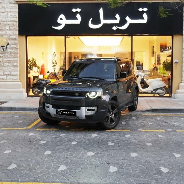 ديفندر 110 اس اي 2023 - 6