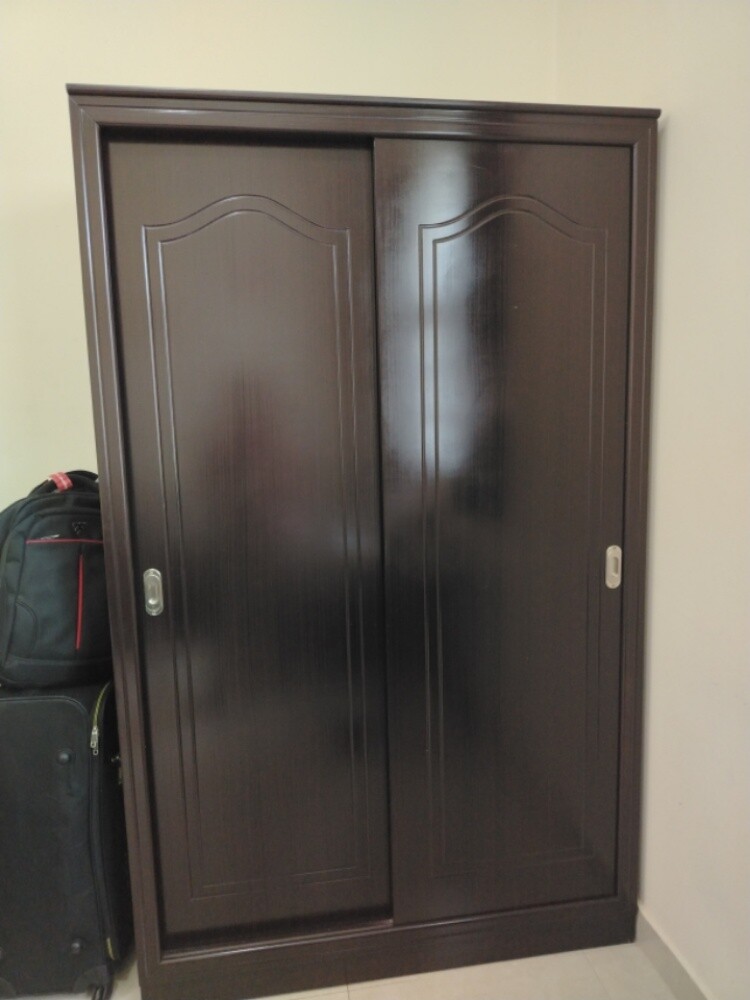 closet and bed 200/200 - 3