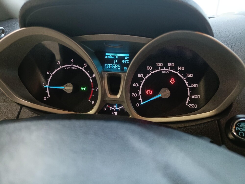 ford ecosport 2016 - 9