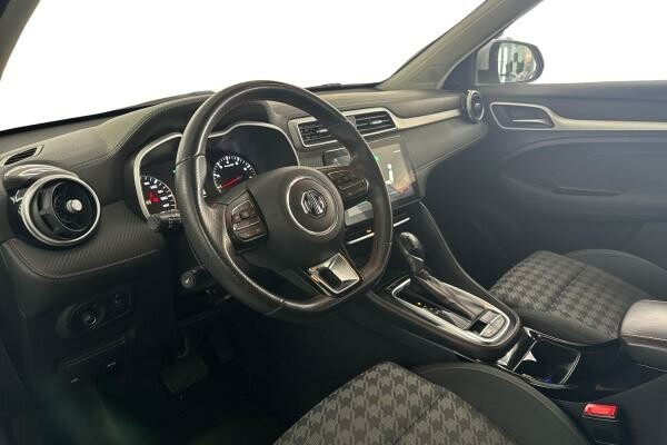MG ZS 1.5L 2023 46,951 KM - 9
