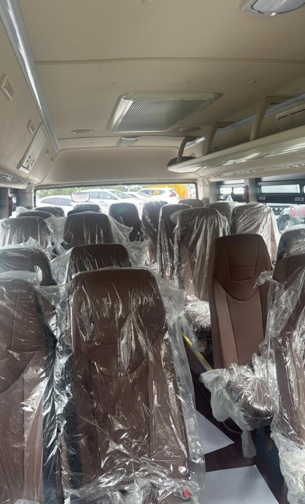 ZhongTong Bus 28 seats - 4