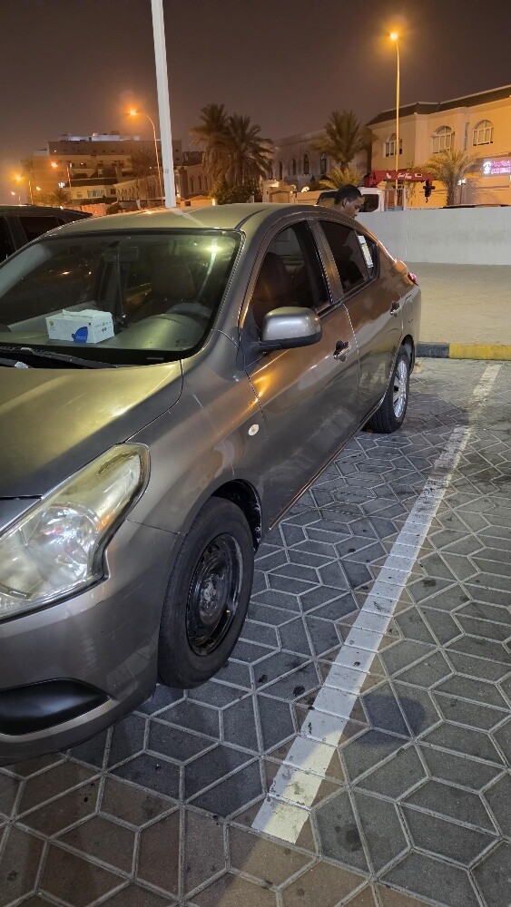 nissan sunny - 6
