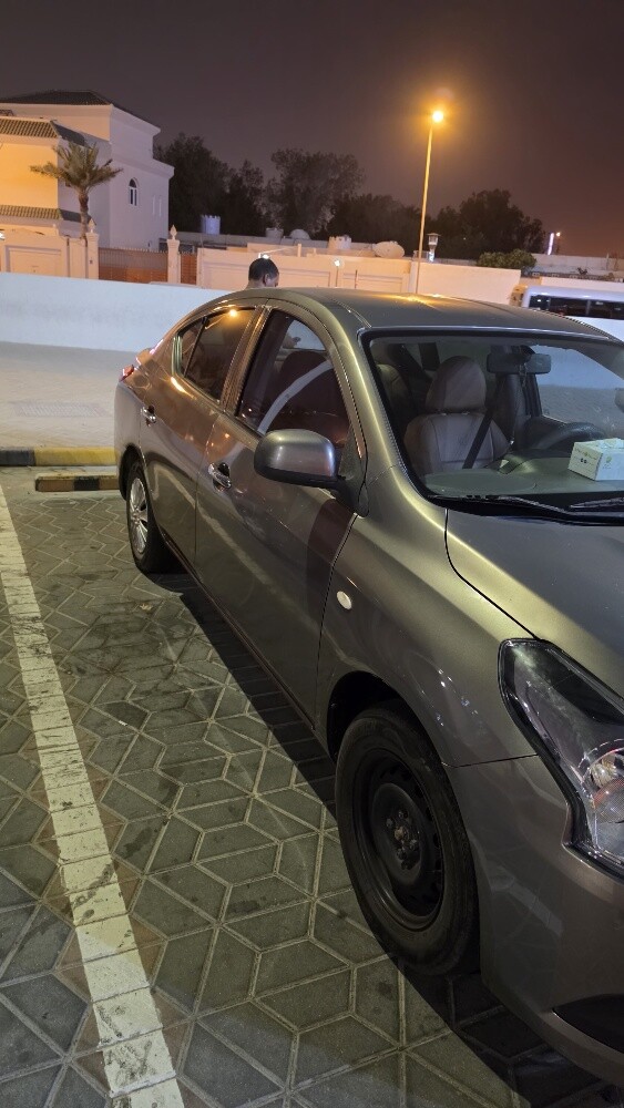 nissan sunny - 7