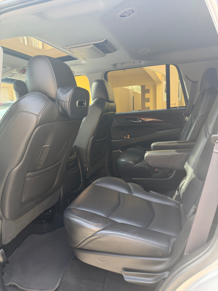 CADILLAC ESCALADE 2017 - 9