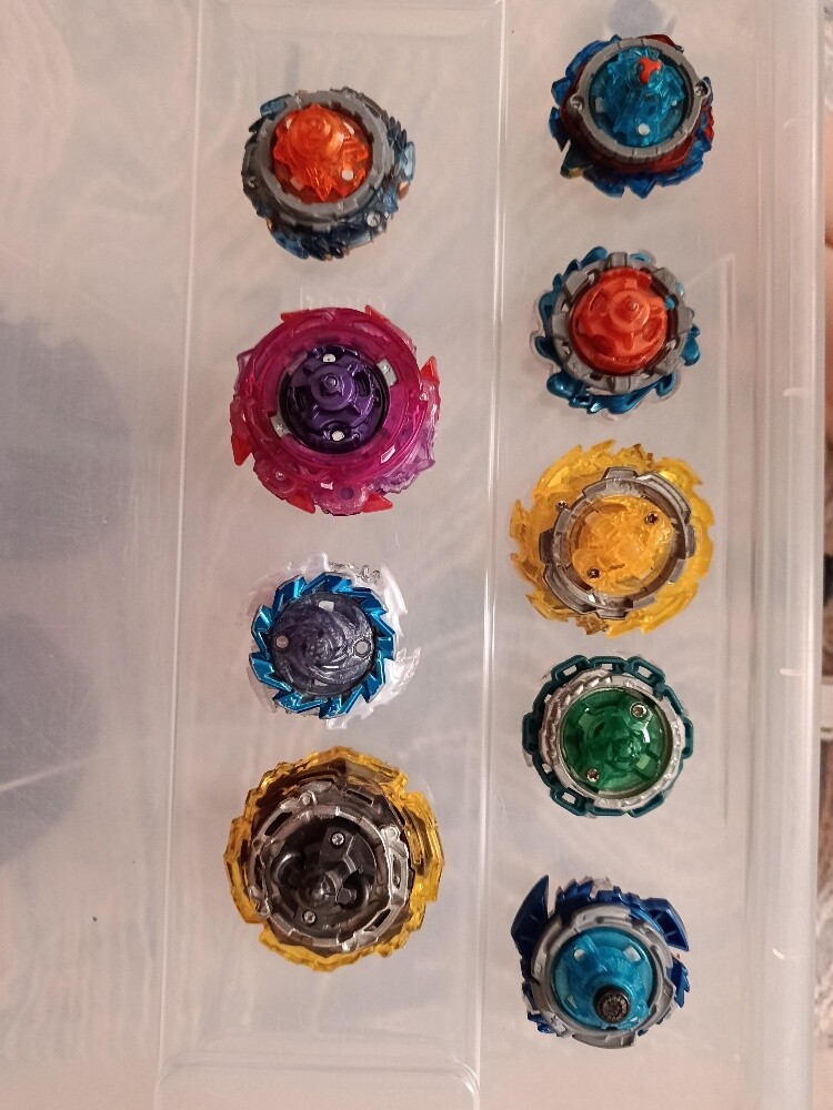 Beyblade - 30