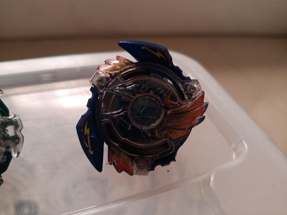 Beyblade - 19