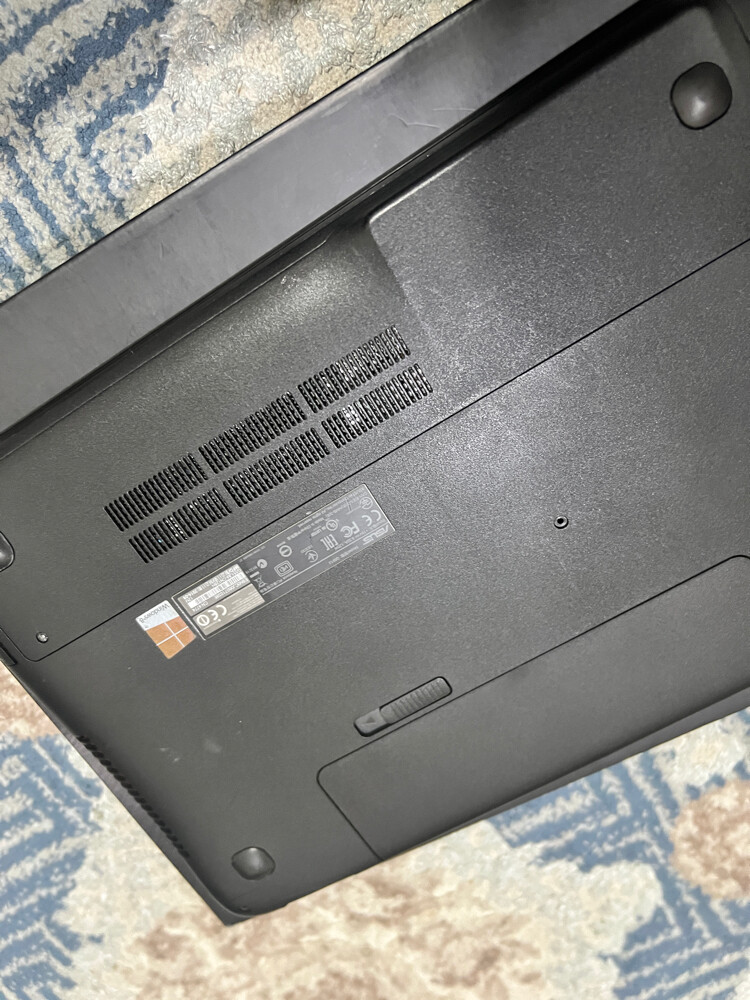 Gaming laptop - 4