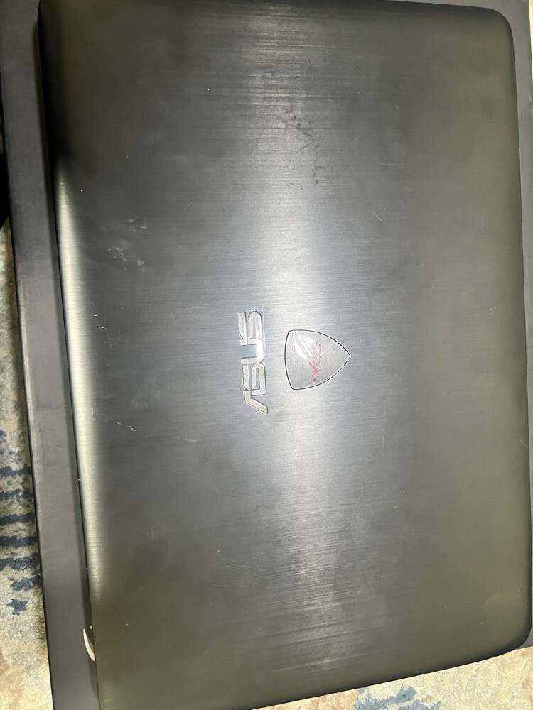 Gaming laptop - 2
