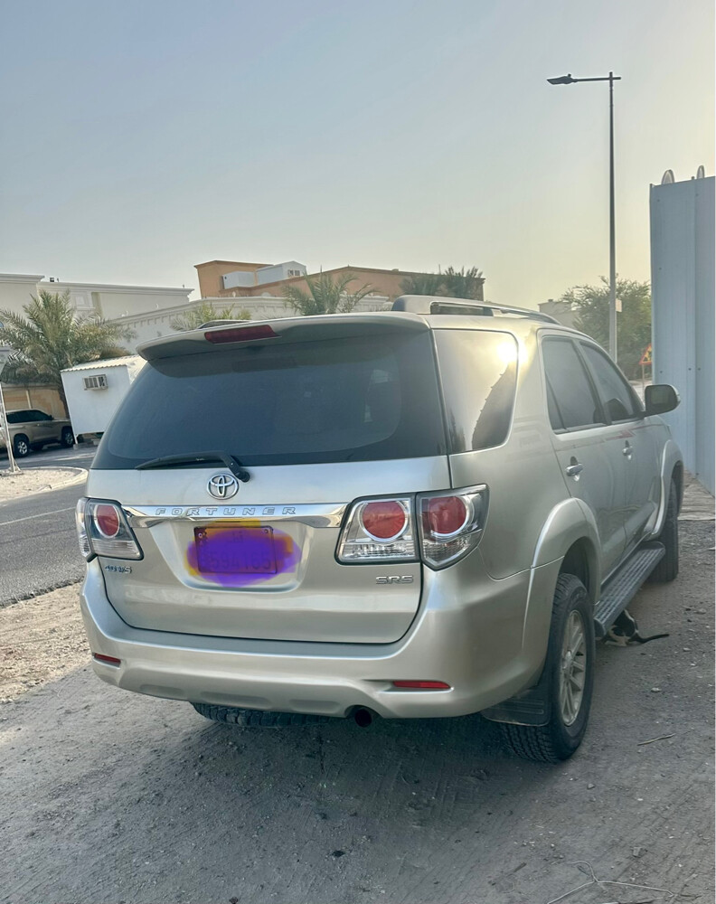 للبيع فورشنر رصاصي ٢٠١٤ - 2
