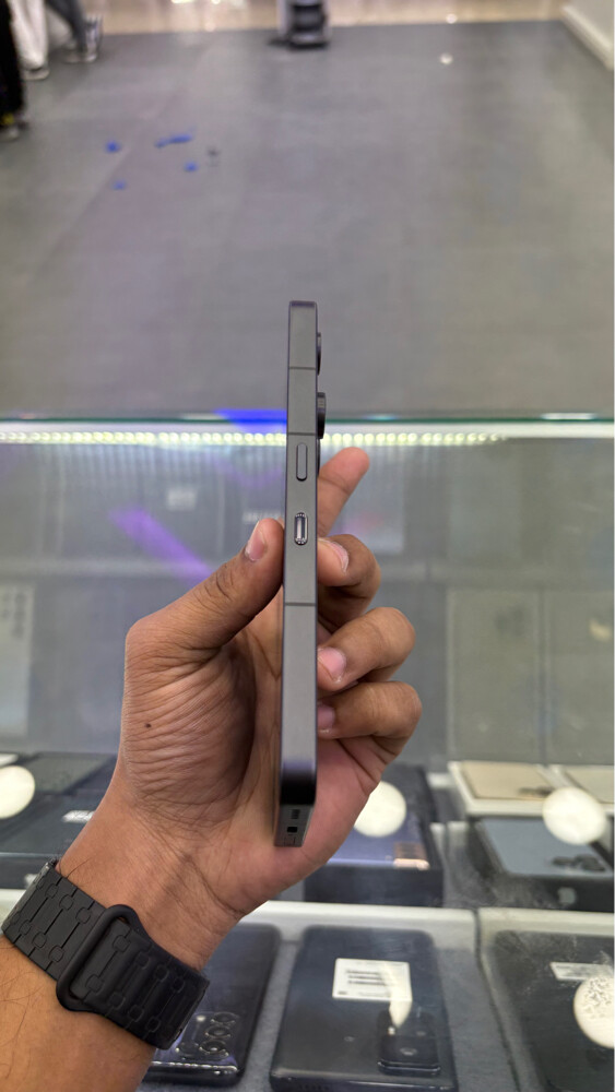 Nothing phone - 3 - 4