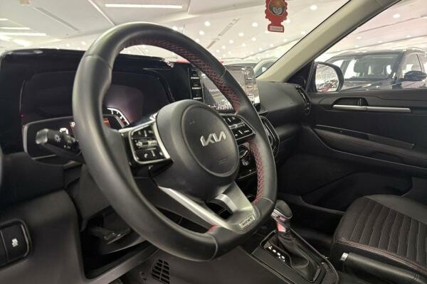 KIA SONET 1.5L 2024 40,553 KM - 12