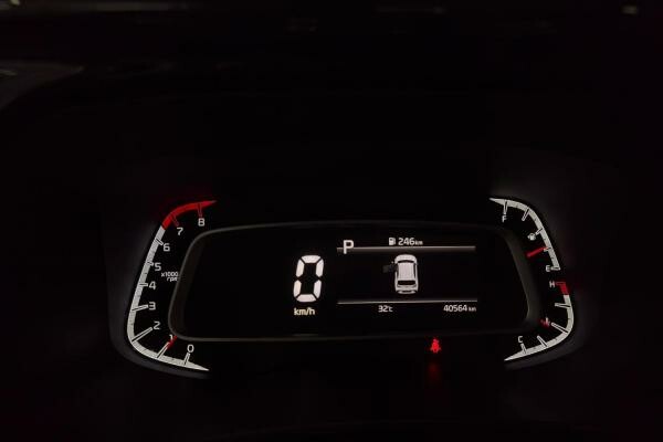 KIA SONET 1.5L 2024 40,553 KM - 14
