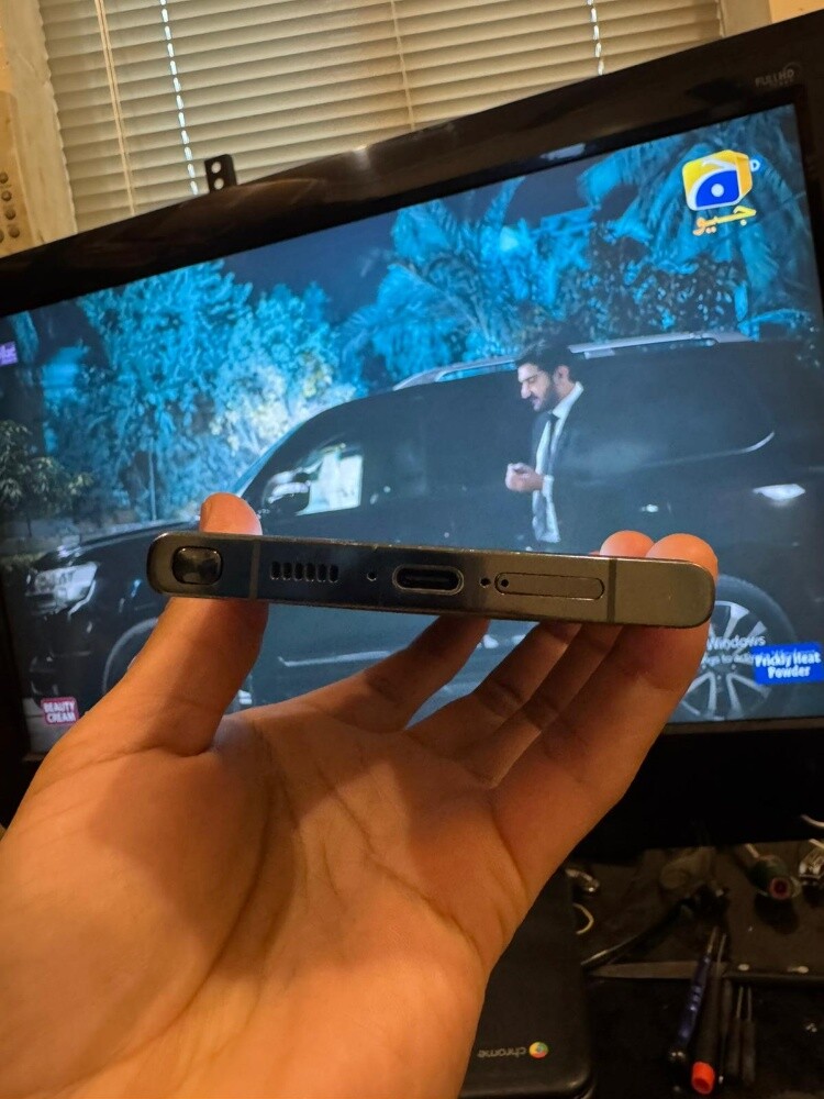 Samsung s23 ultra display issue - 3