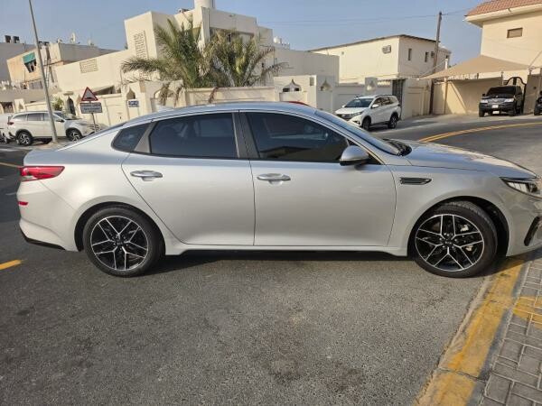 Kia Optima 2.5L with excellent - 5