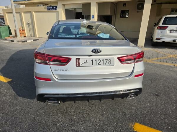 Kia Optima 2.5L with excellent - 2