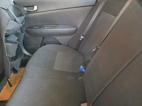 Kia Optima 2.5L with excellent - 11