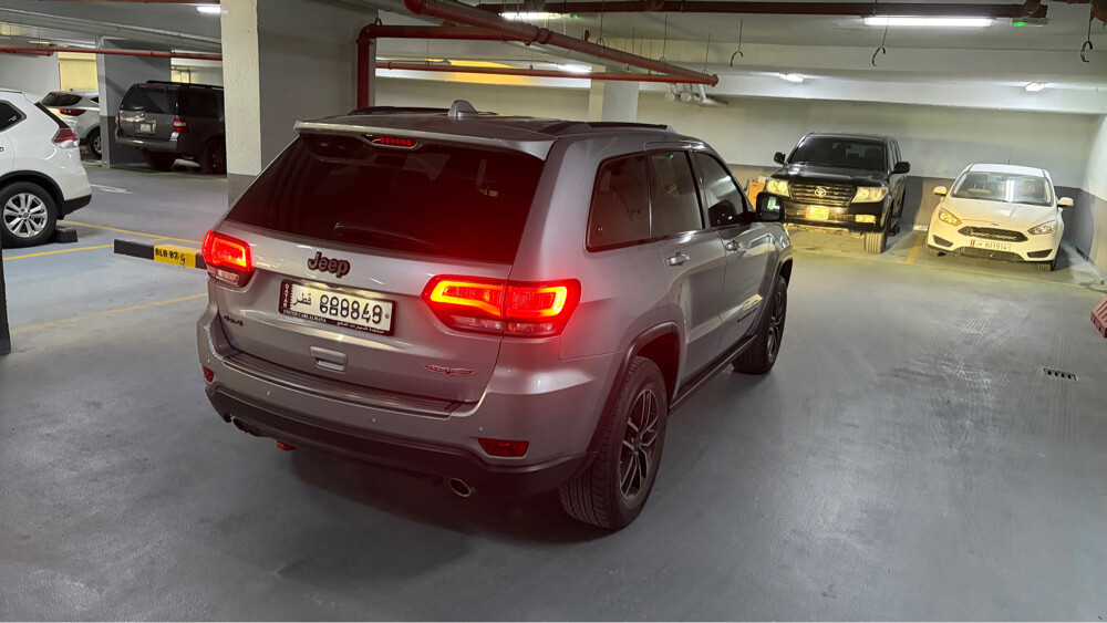 Jeep Grand Cherokee like new - 6