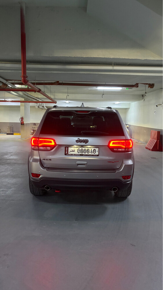 Jeep Grand Cherokee like new - 7
