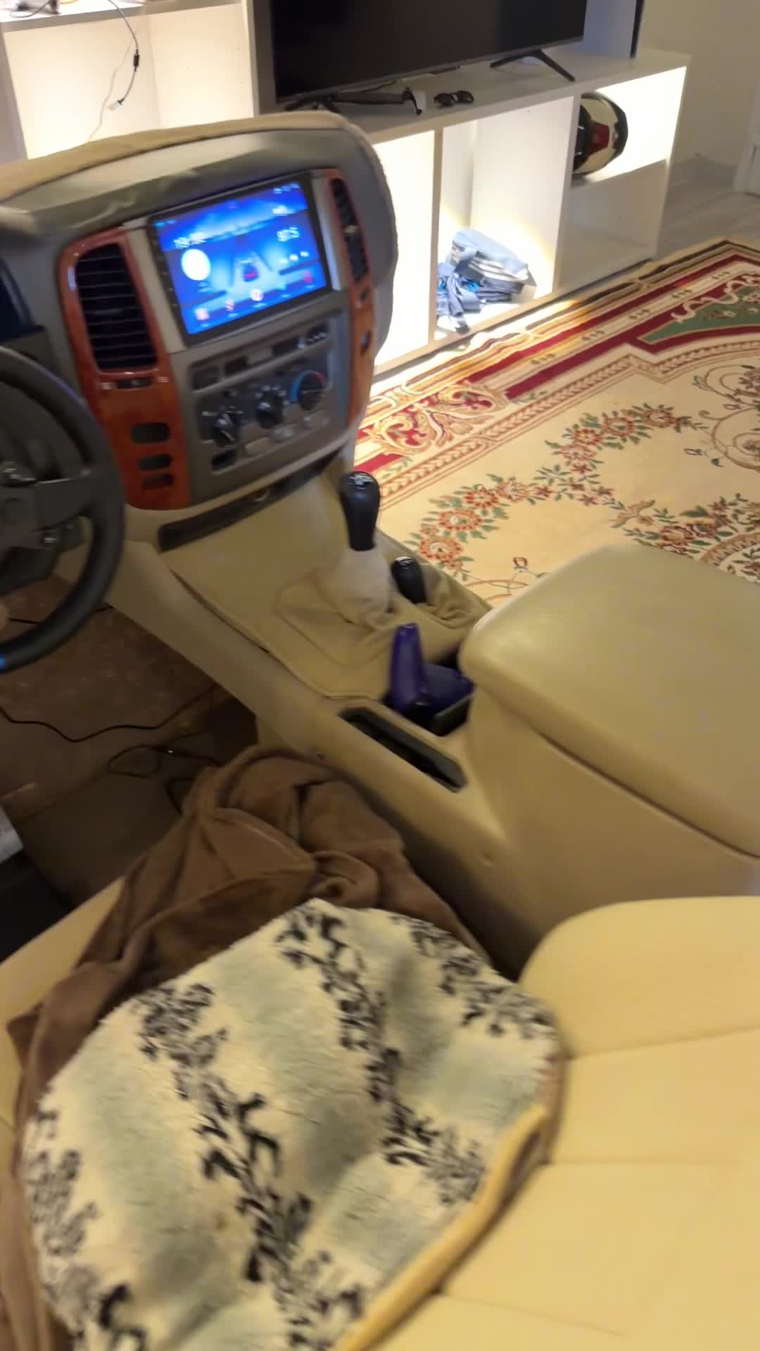 كرسي استعراض و سكان جي اكس موجود  - 1