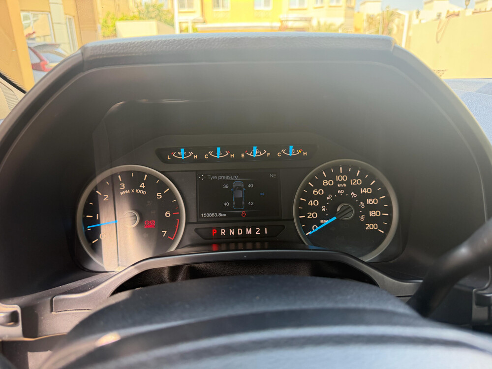 2016 Ford f-150 xlt fx4 - 12