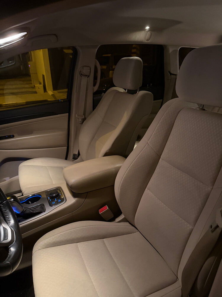 Jeep Grand Cherokee 2020 Negotiable - 6