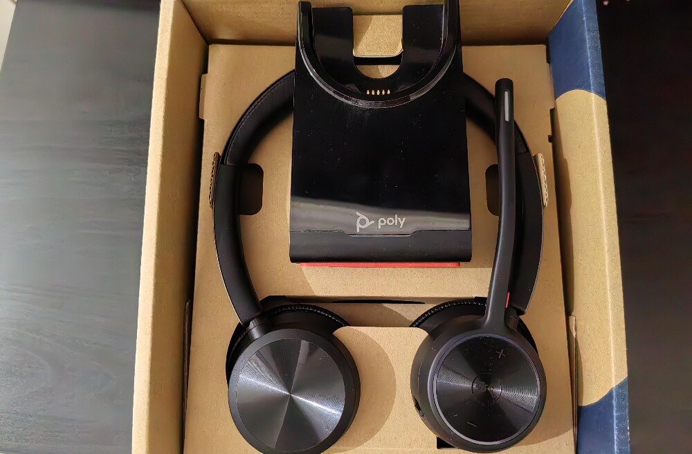 poly Headset for work - 1