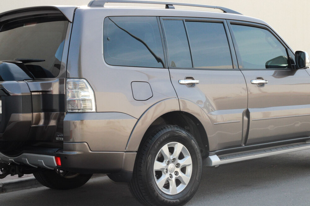 pajero 2016 mid variant  - 13