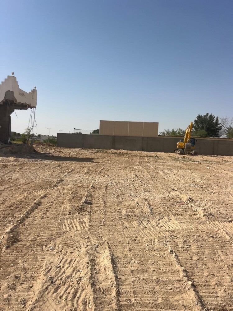 للبيع قطعة أرض في الدحيل. - 1