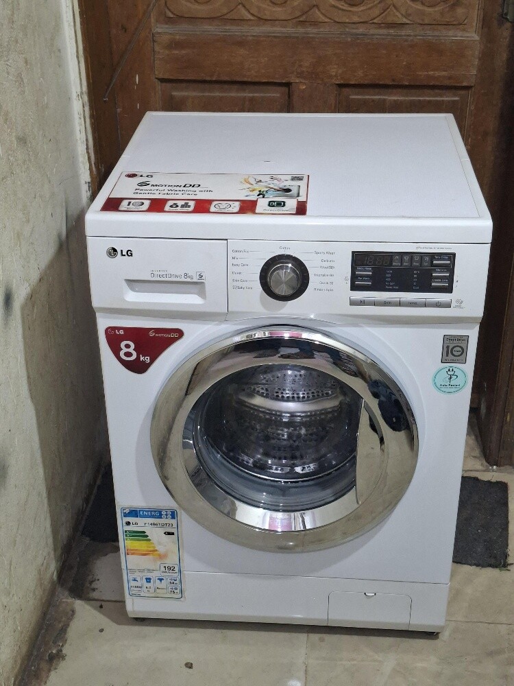 LG 8 kg washing machine for sale - 1