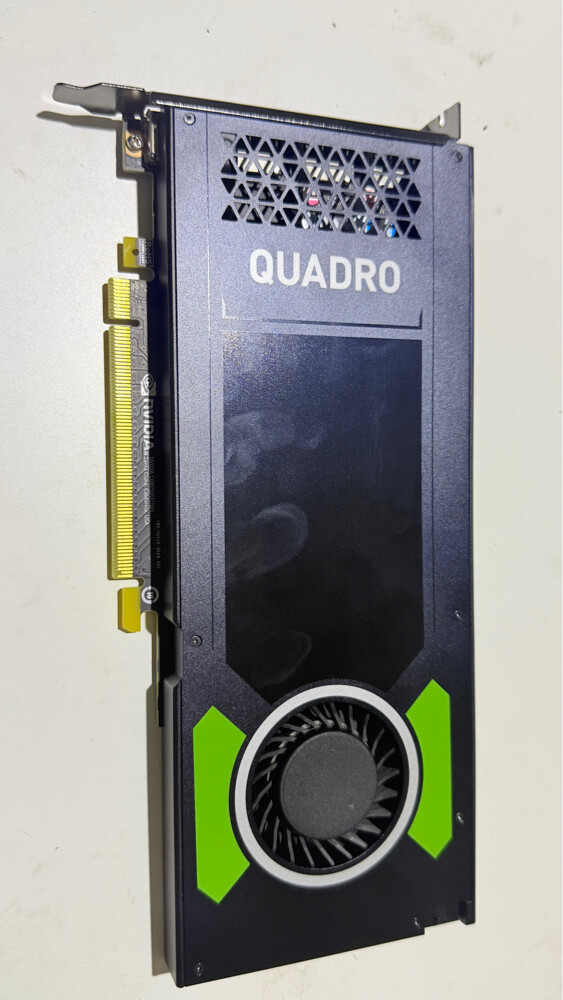 Nvidia Quadro P4000 - 1