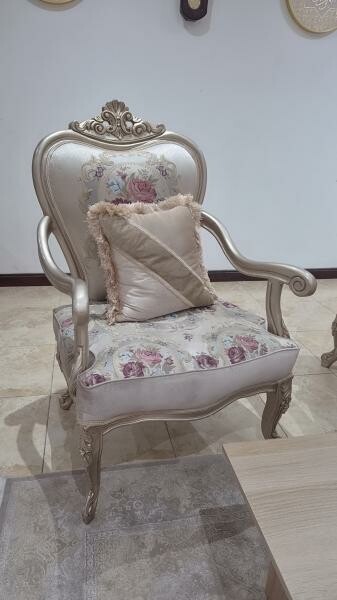 Living room set - 3