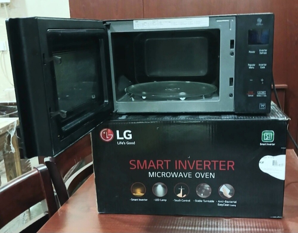 LG-Microwave 25 liter capacity. - 5