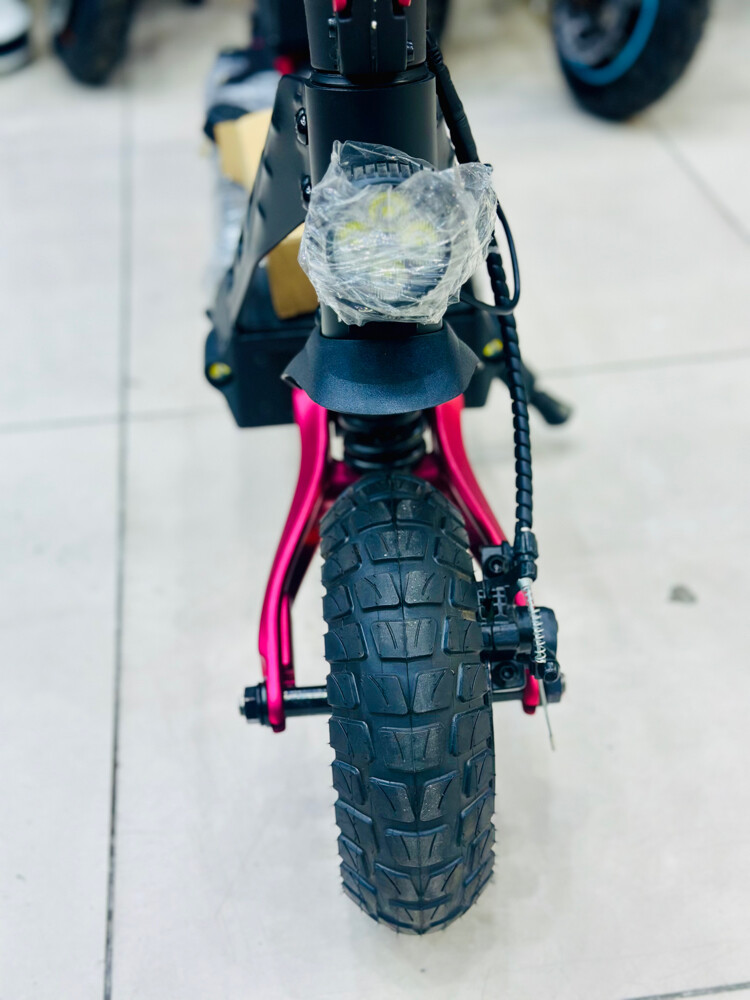 Kugoo Kirin G2 Pro Electric Scooter - 2