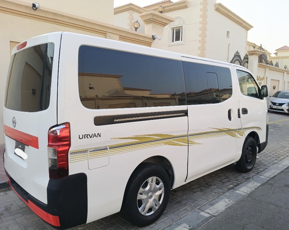 urvan for rent - 1