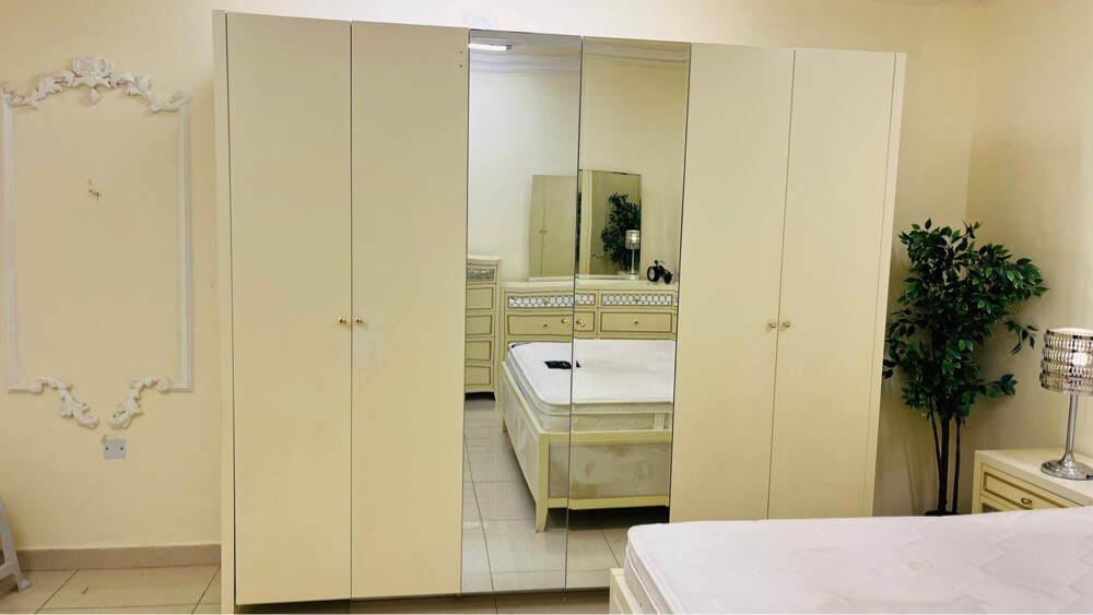 Bedroom set for sell - 4