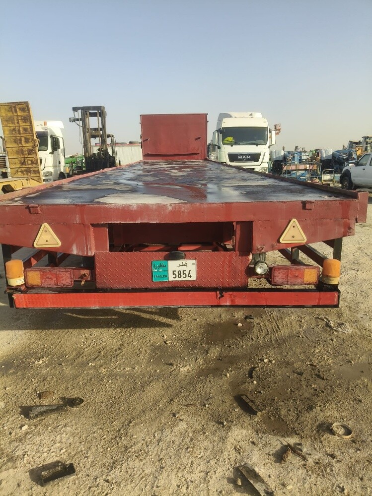 Renault tractor head with trailer - 7