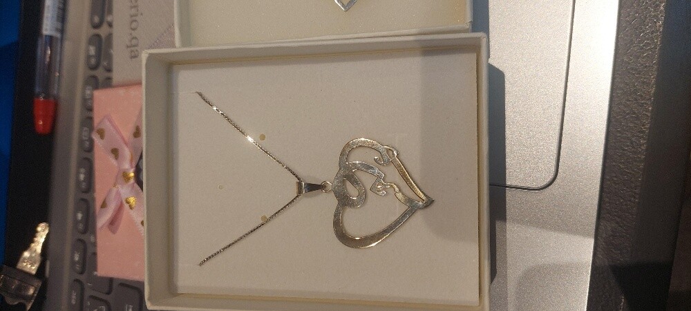 Ladies chain and bracelet - 2