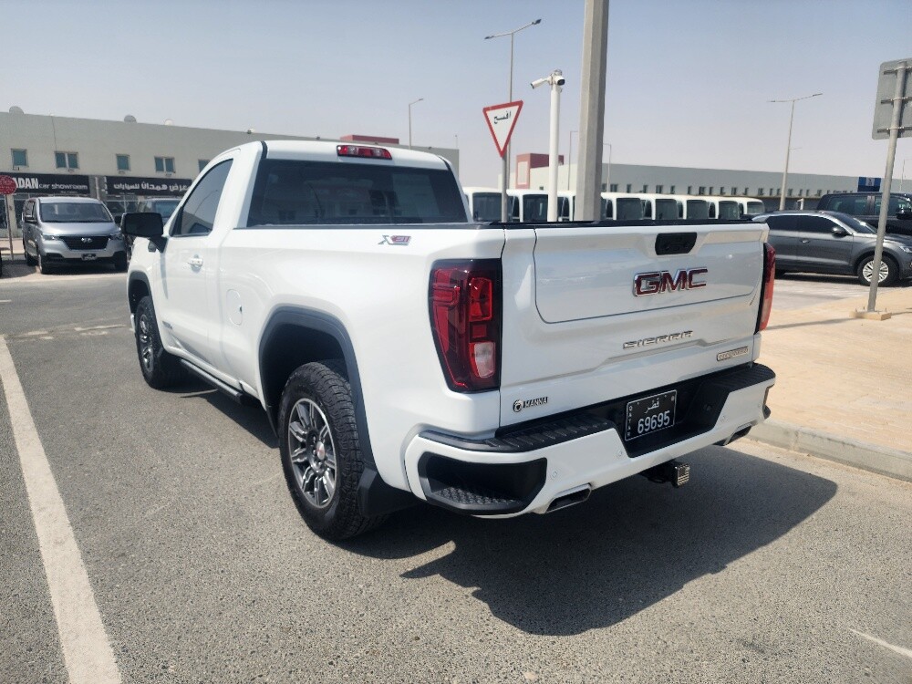 GMC Elevation - 4