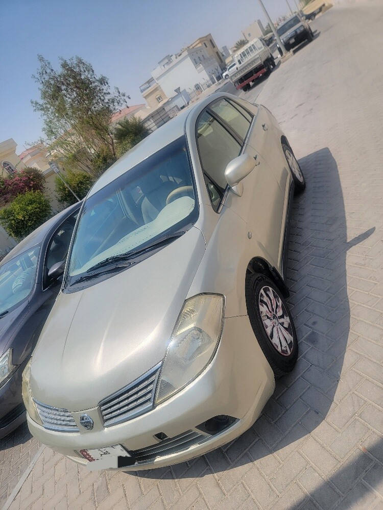 nissan tidda 2008 - 6