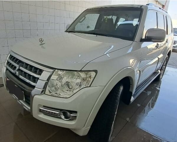 PAJERO FOR SALE 3.8-2015 SPZ EDI - 7