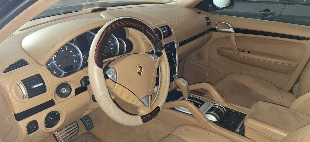 2009 PORSCH CAYENNE GTS for sale - 4