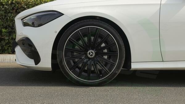 Mercedes-Benz CLE 200 AMG - 15