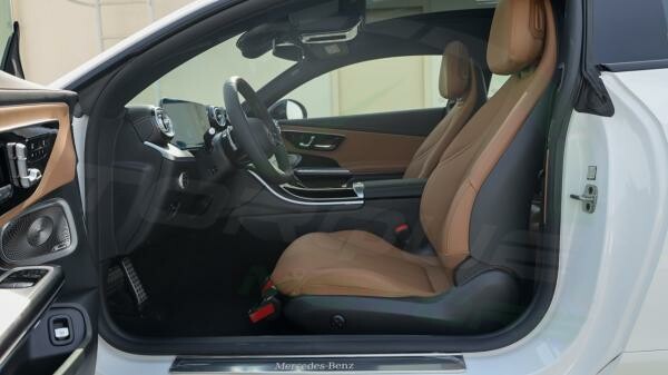 Mercedes-Benz CLE 200 AMG - 8