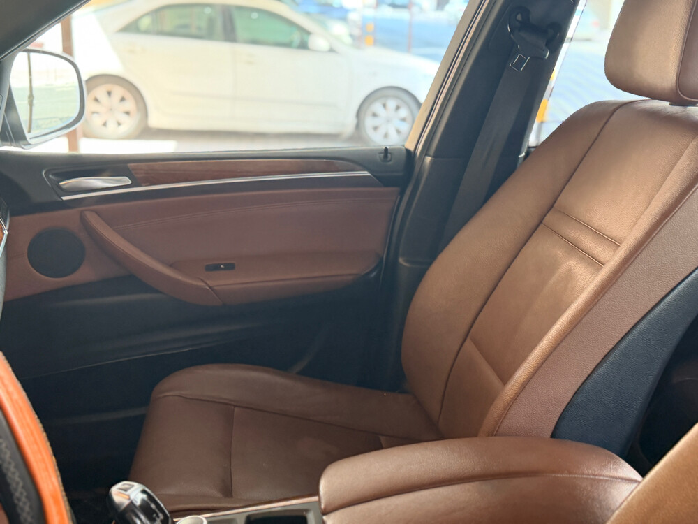 bmw very nice and super clean - 5