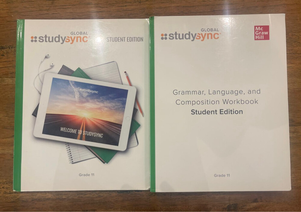 BUNDLE TEXTBOOK SALE - MCGRAW HILL - 1