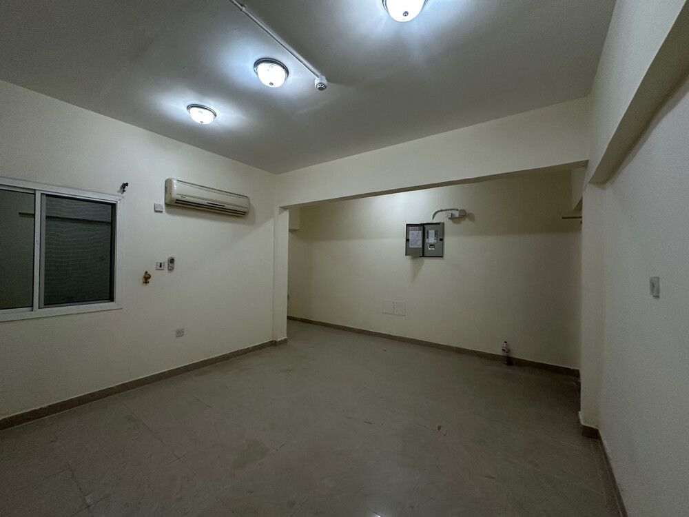 Spacious 3 BHK at doha al jaded - 6