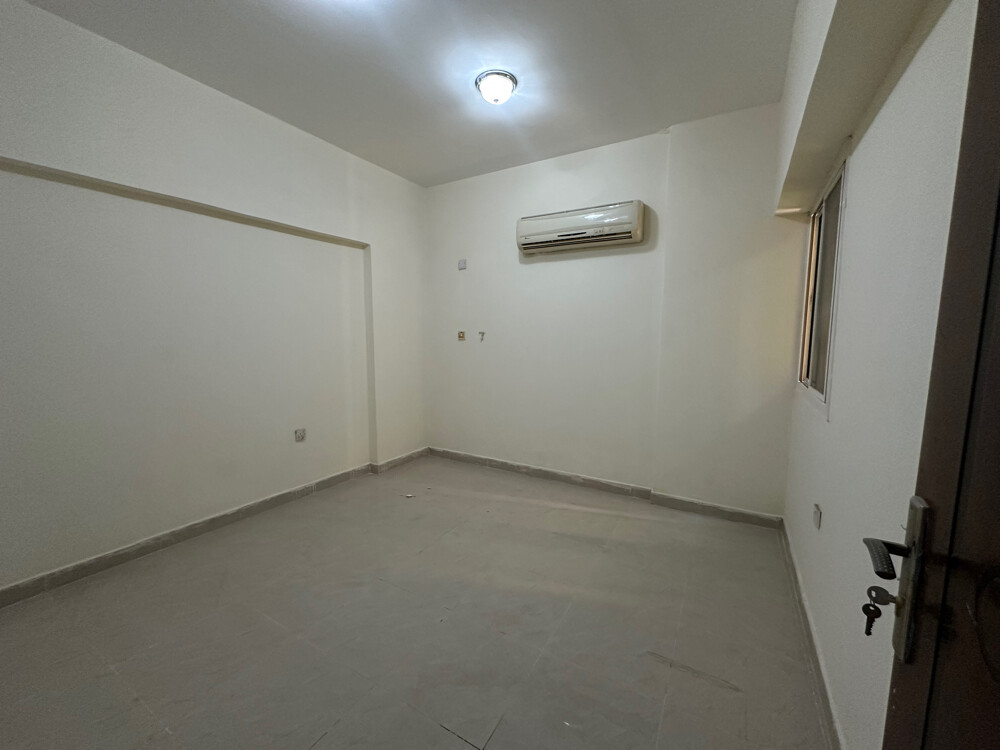 Spacious 3 BHK at doha al jaded - 7