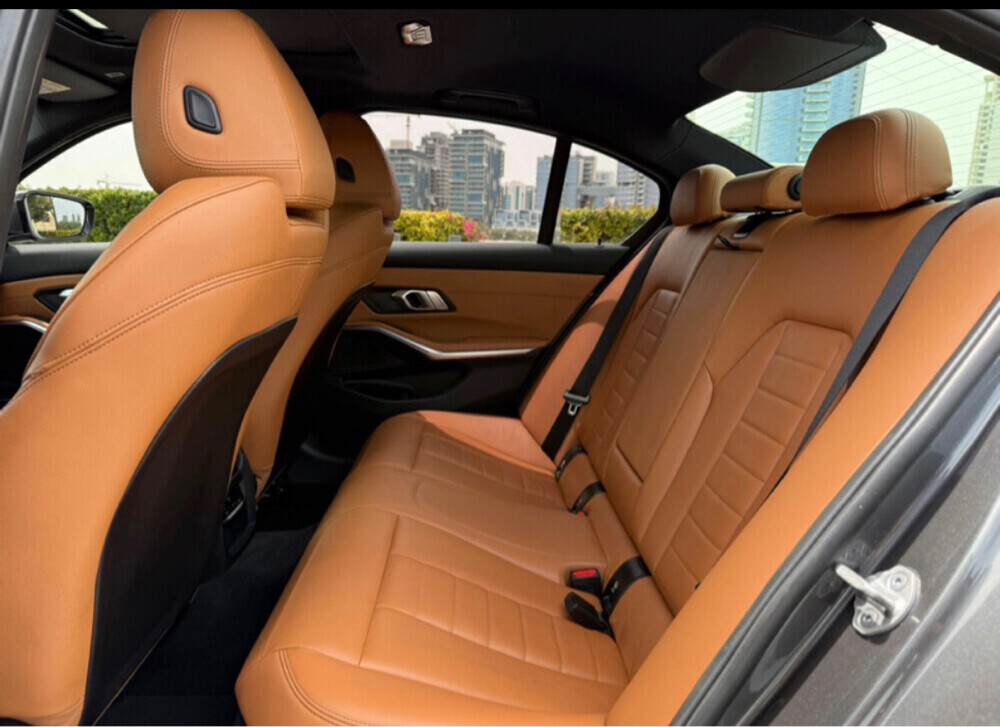 BMW 320i M package  - 12